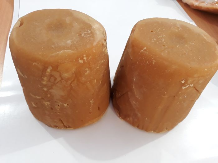 Chemical Free Jaggery Cube 06