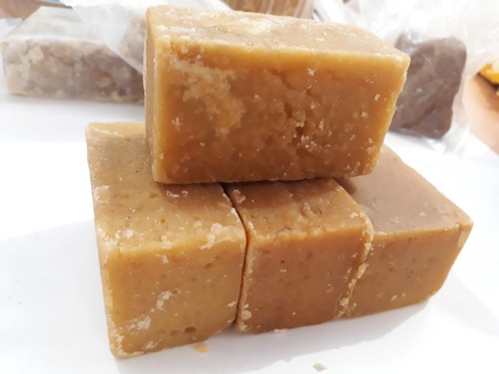 Flavoured Jaggery Cube 01