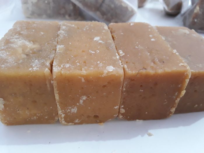 Flavoured Jaggery Cube 04