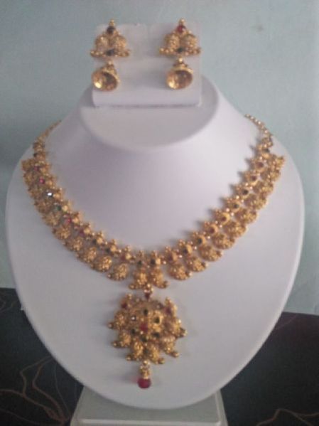 Artificial Necklace Set 01