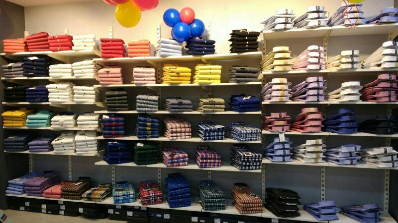 Garment Display Rack 01