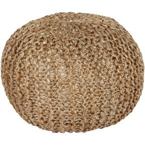 Knitted Pouf 02