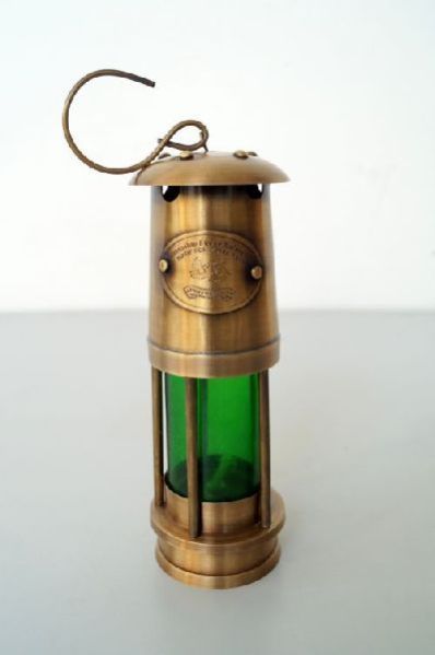 CINOL - 004 Nautical Oil Lamp