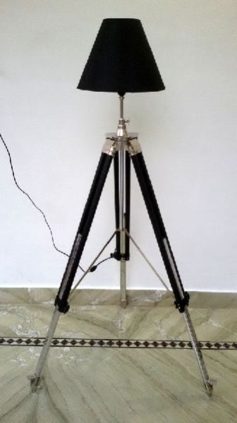 CISLT - 004 Tripod Shade Lamp