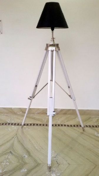 CISLT - 006 Tripod Shade Lamp