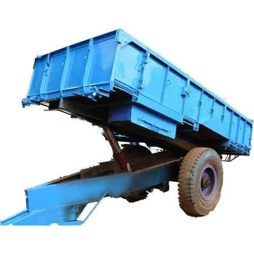 1 Axle Iron Tractor Trolley 01