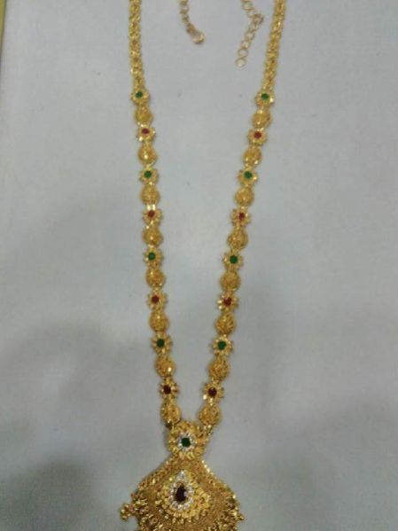 Gold Ladies Pendant 29