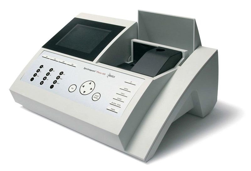 UV Visible Spectrophotometer