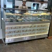 Snacks Display Counter 02