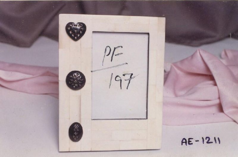 Decorative Photo Frame 09