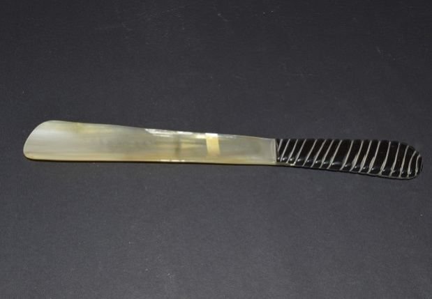 BULL SHOE HORN-MASH 08