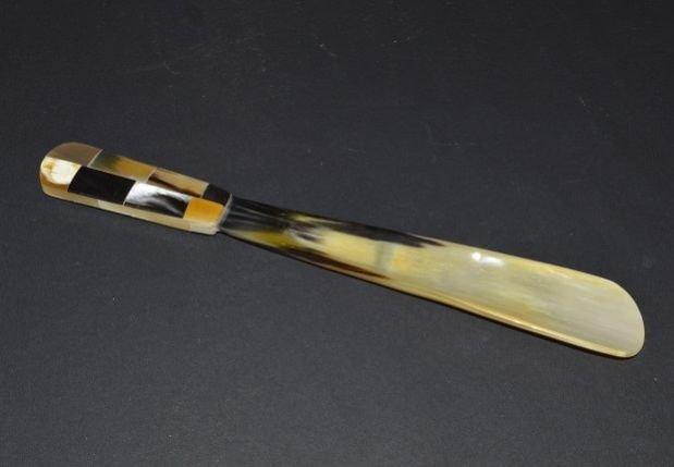 BULL SHOE HORN-MASH 09