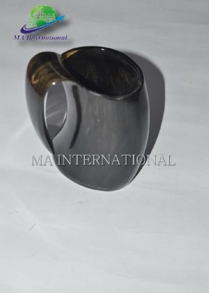 MAHM05 Horn Mug