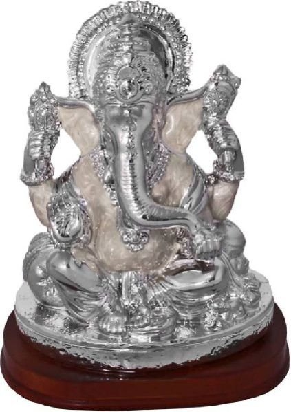 Silver God Statue 01