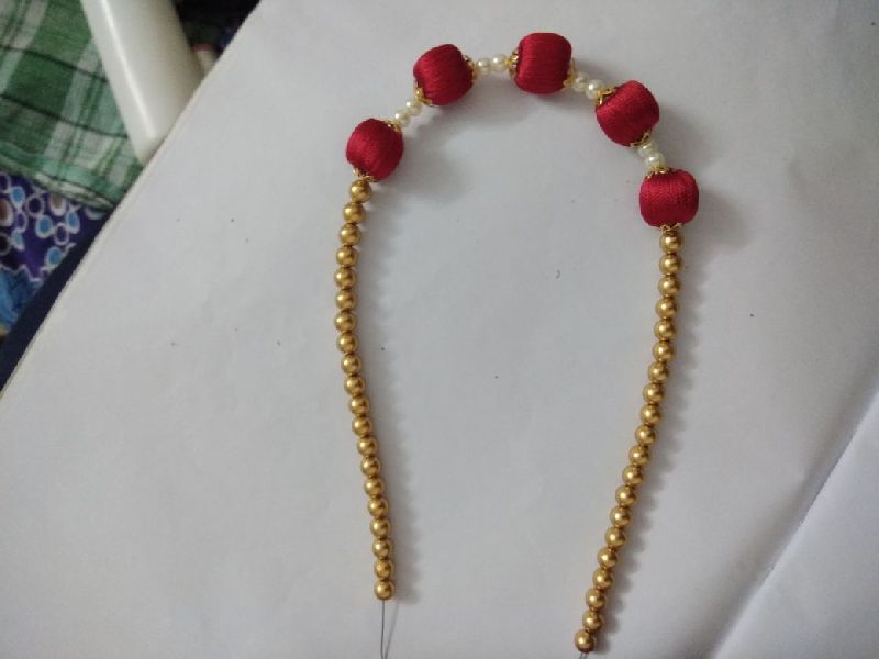 Silk Thread Necklace 02
