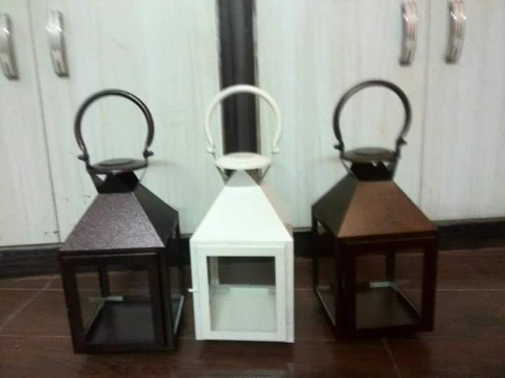 Decorative Hanging Lanterns 01