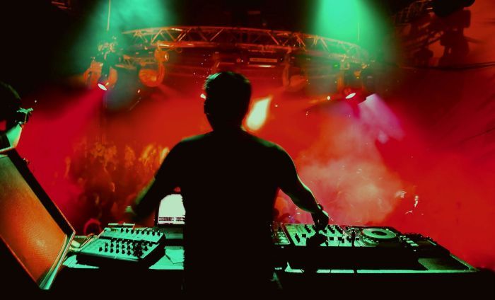 DJ Management Service 02