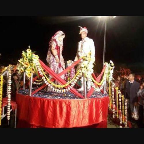 Revolving Stage Decoration Service 01