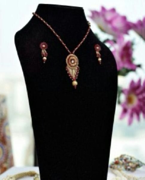 Handmade Paddy Pendant Necklace Set 06