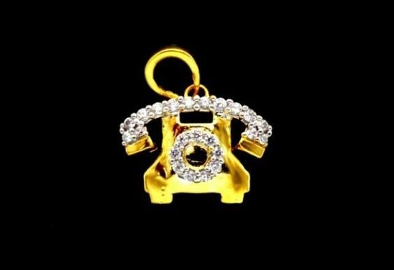 Artificial Pendant 04