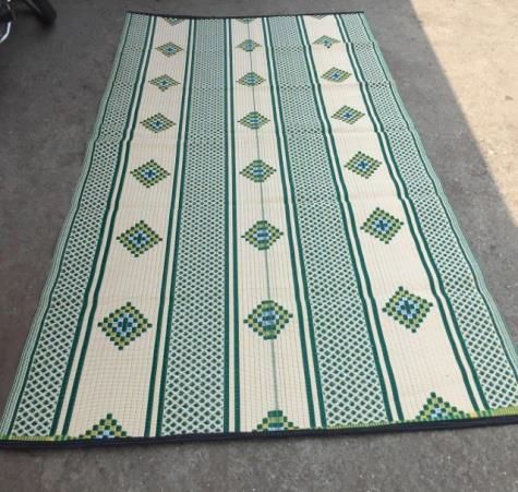 6X9 Multi Cross Plastic Mats 03