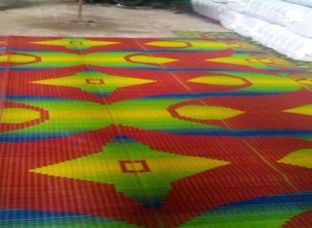 6X9 Multi Cross Plastic Mats 05