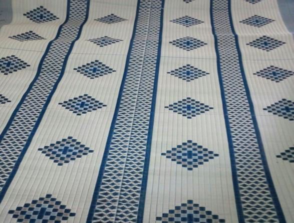 9X12 Multi Cross Plastic Mats 06