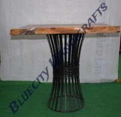 901 Bar Table 01