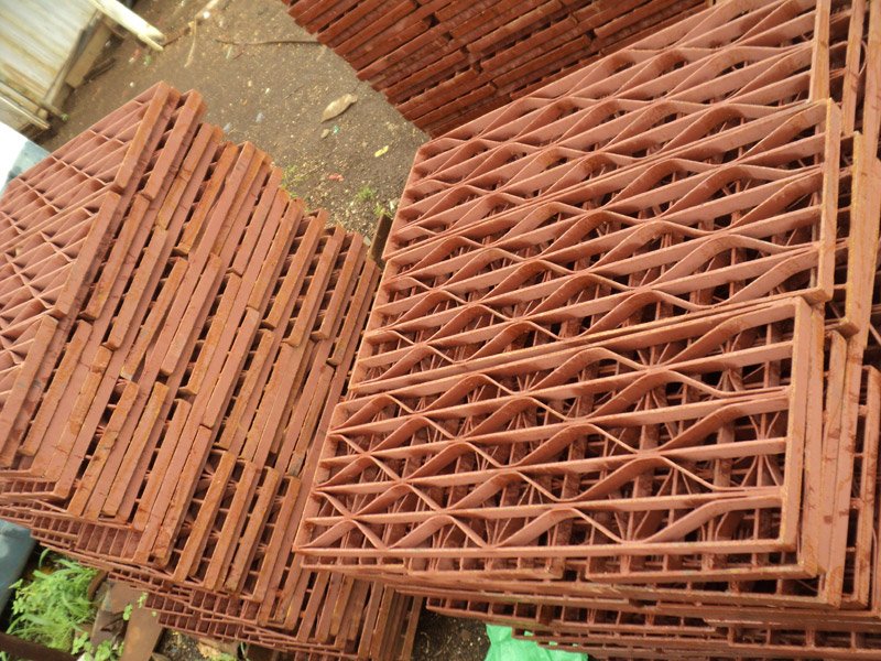 Press Lock Metal Grating 02