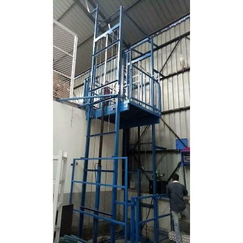 Commercial Hydraulic Goods Lift 01