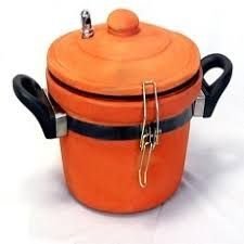 Clay Pressure Cooker 01