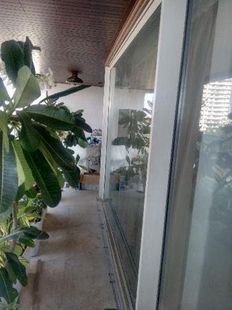 Motorized Soundproof Sliding Window 01