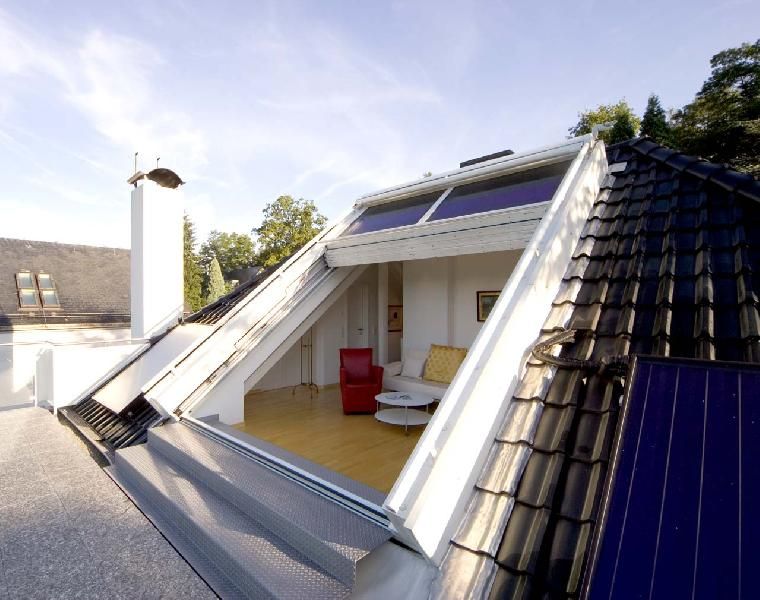 Vertical Sliding Window 01