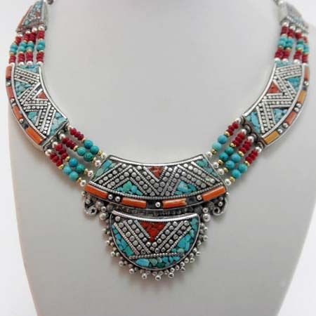 Ethnic Necklace01