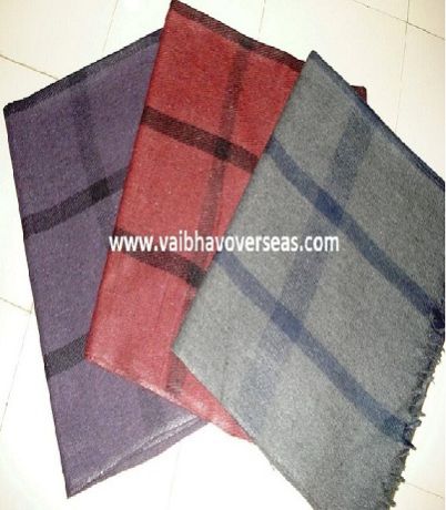 Checkered Woolen Blankets