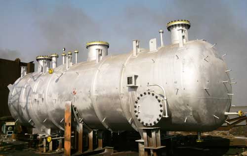 On Site Fabrication of Refinery Knock Out Drum