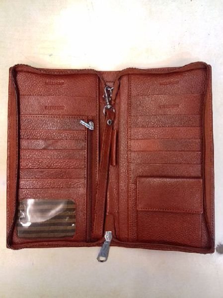 303 Pure Dry Milled Leather Passport Cover