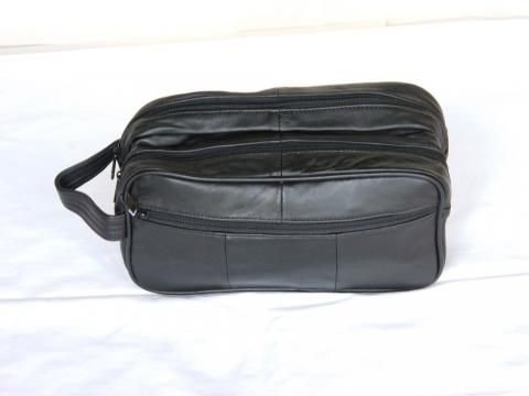 Dopp Kit & Pouche 05