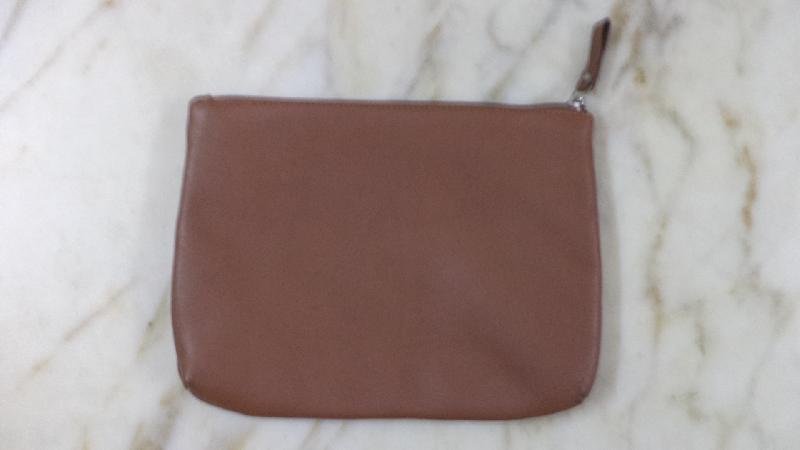 Dopp Kit & Pouche 09