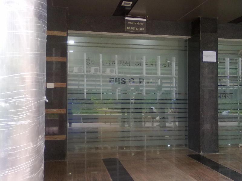 Vinyl Frosted Glass Designing Service 02