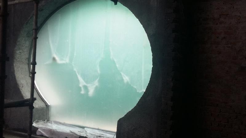 Jumbo Laminated Glass 01