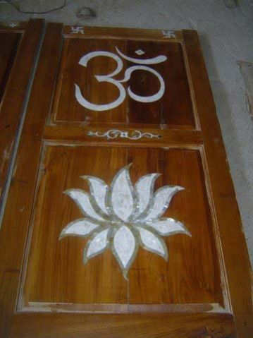 Mother of Pearl Calligraphy 09