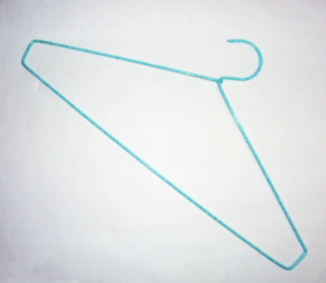 Plastic Coated Iron Hanger (HH 104)