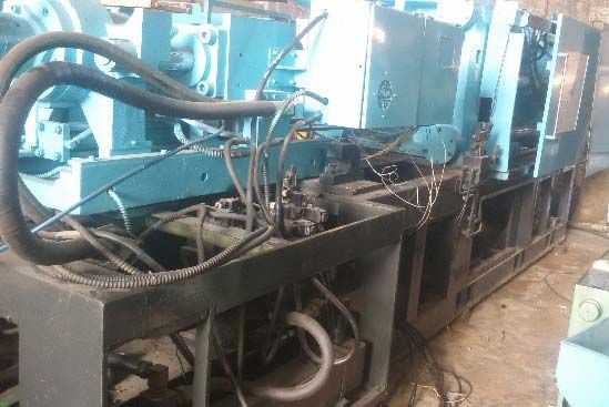 used plastic injection molding machines
