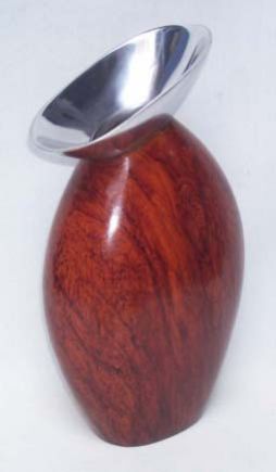 Red Wood Aluminium Flower Vase