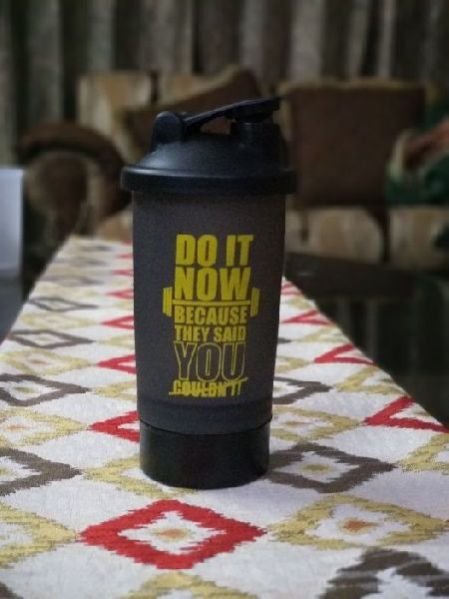 Double Compartment Gym Shaker 09