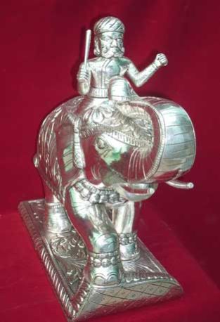 Metal Animal Statue (004)