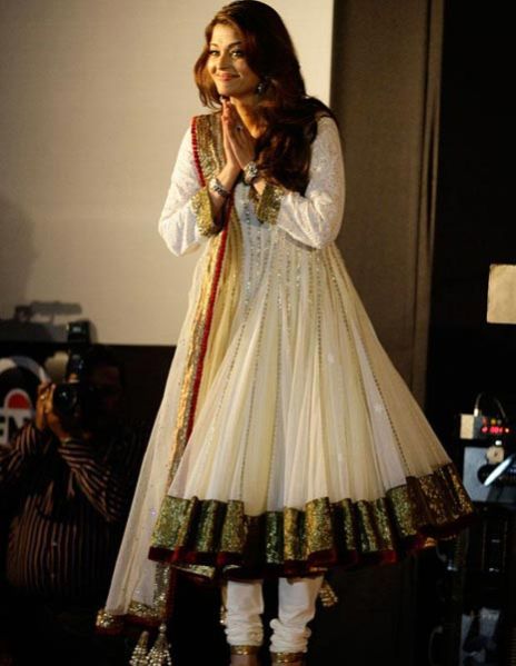 Bollywood Replica Suits