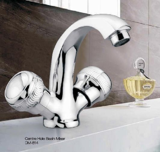 Diamond Centre Hole Basin Mixer
