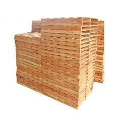 2 Way Wooden Pallet 01